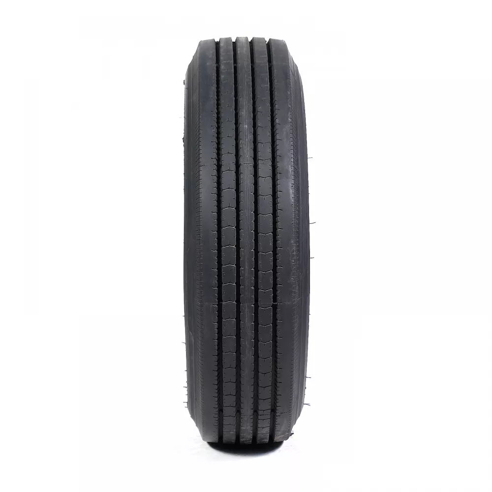 Грузовая шина 215/75 R17,5 Long March LM-216 16PR в Юрюзане