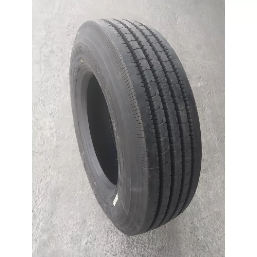 Грузовая шина 215/75 R17,5 Long March LM-216 16PR в Юрюзане